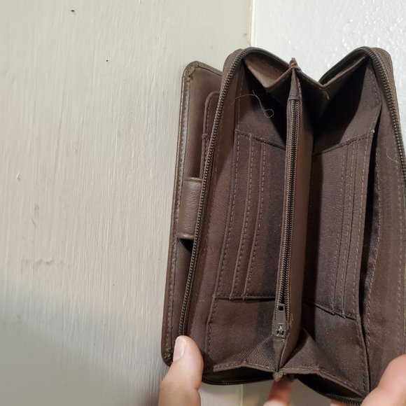 wallet - Picture 4 of 4